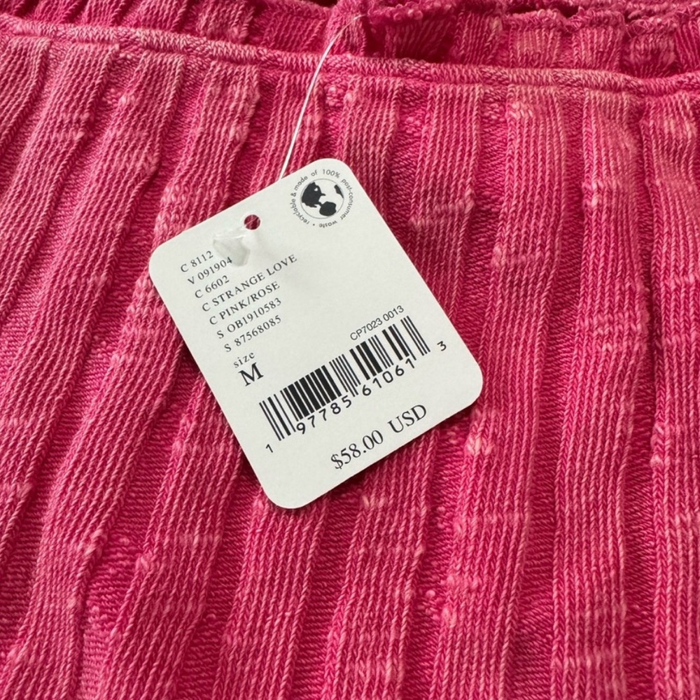 Free People NEW Vibrant Pink Knit Top NWT off shoulder crop sweater blouse - Picture 4 of 5